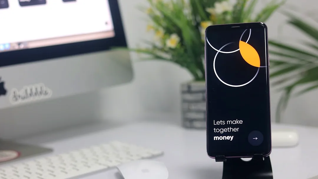 After a 78% Collapse in Derivatives Open Interest, XRP Now Leans on $1.4B in ETFs and Ripple’s 75+ Licenses