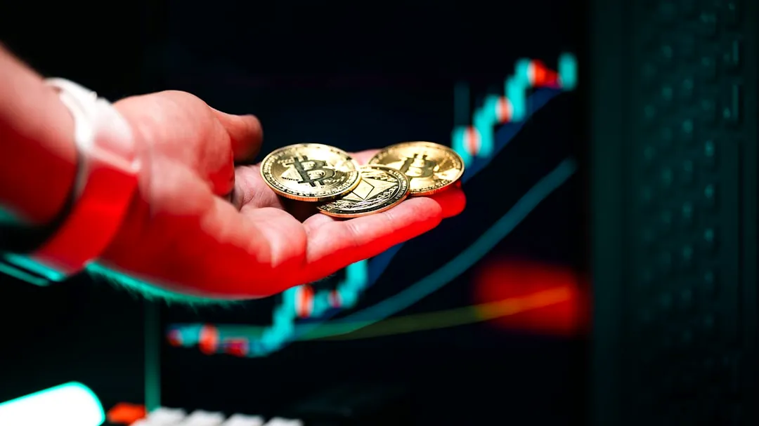 Powell’s Mixed Messages vs Concrete Outflows: Why Bitcoin’s Risk Around $45,000 Is About ETF Withdrawals and Miners, Not Just Fed Talk